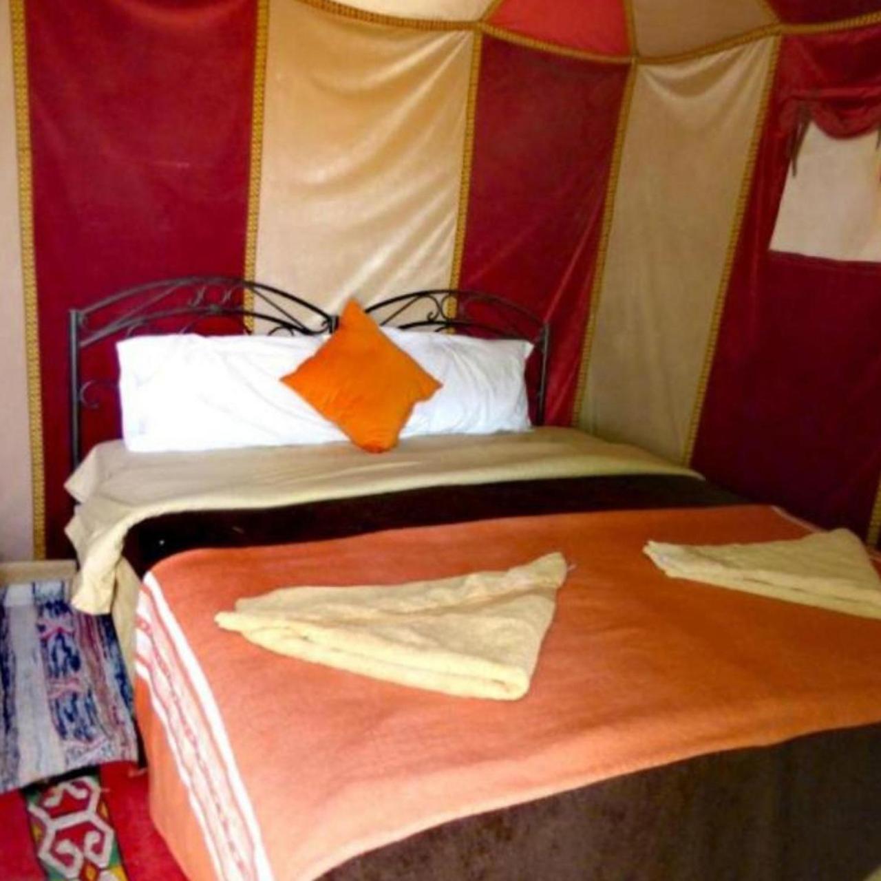 Merzouga Pearl Luxury Camp Exterior photo