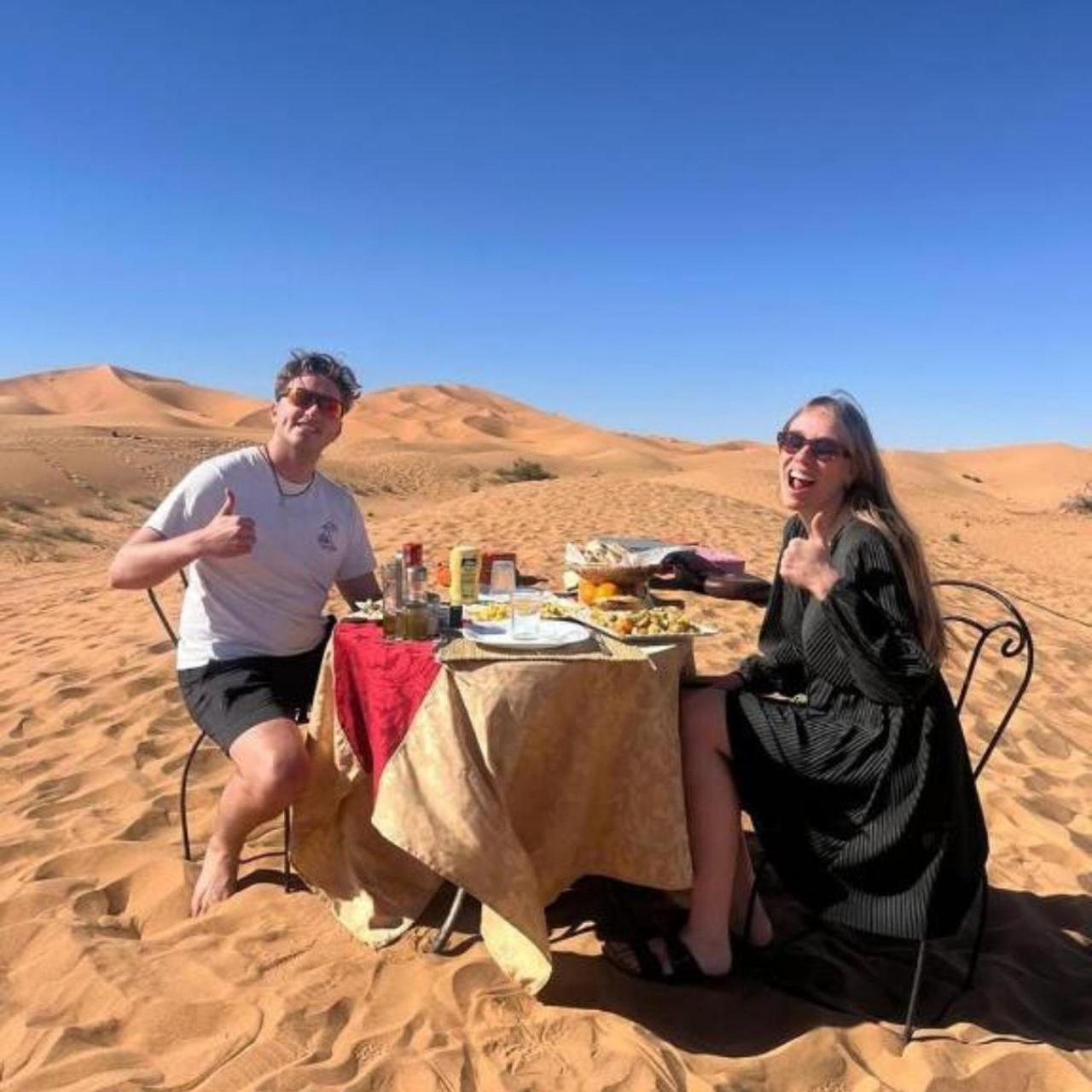 Merzouga Pearl Luxury Camp Exterior photo